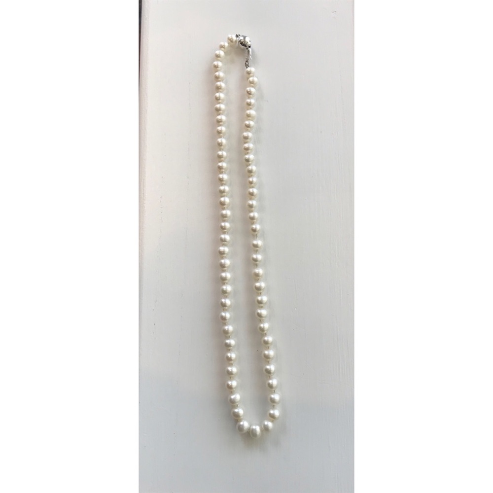 Genuine White Pearl Necklace - Picture 5 of 6